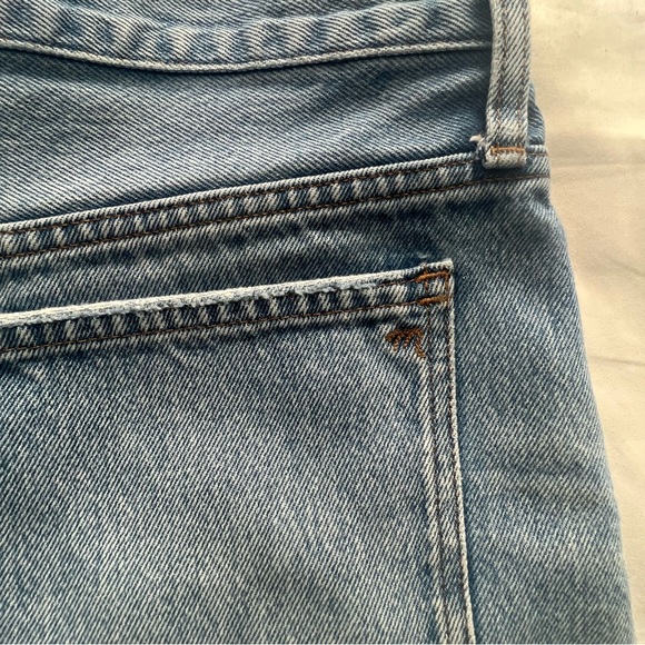 Madewell High-Rise Relaxed Denim Shorts, Size 29 - Picture 6 of 9